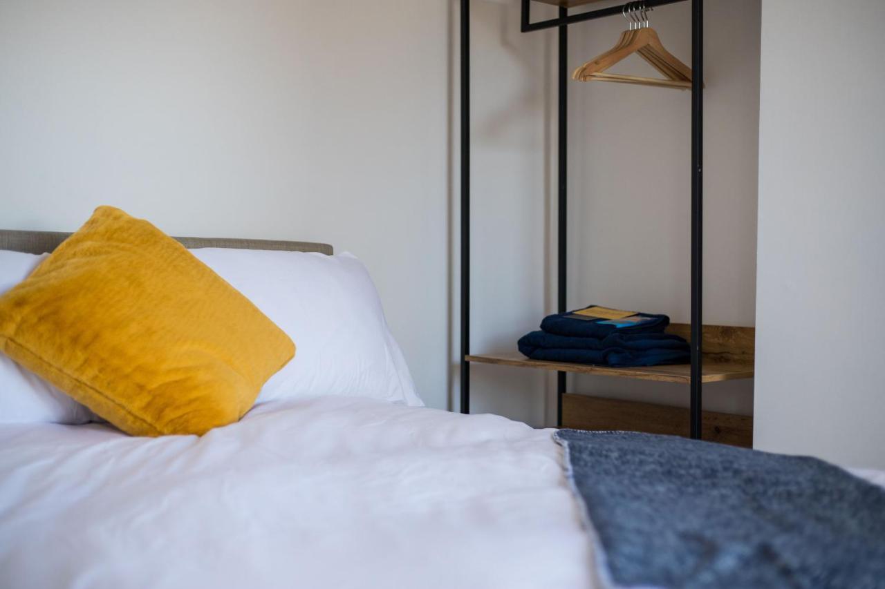 Amazing New 3 Double Bed House In Staple Hill! Apartment Bristol Ngoại thất bức ảnh