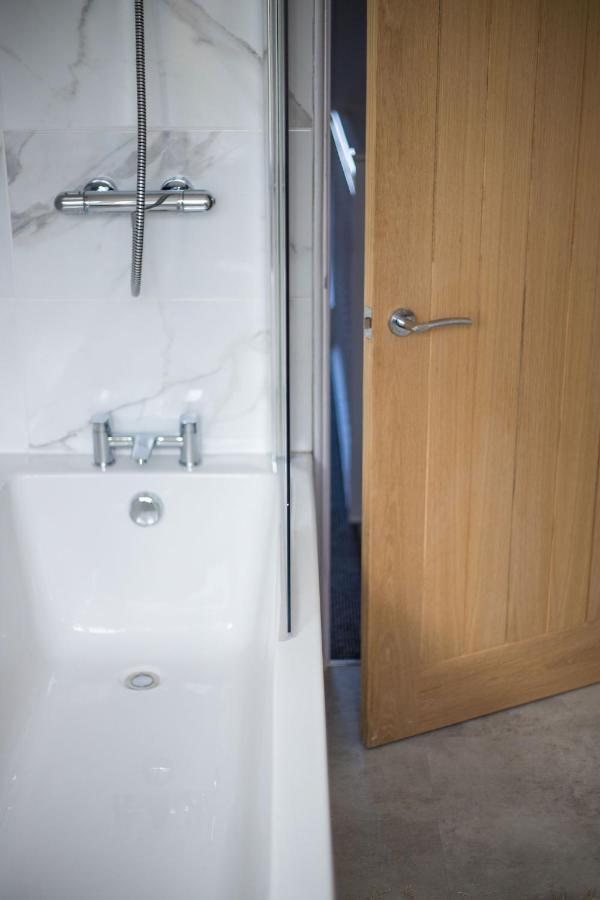 Amazing New 3 Double Bed House In Staple Hill! Apartment Bristol Ngoại thất bức ảnh