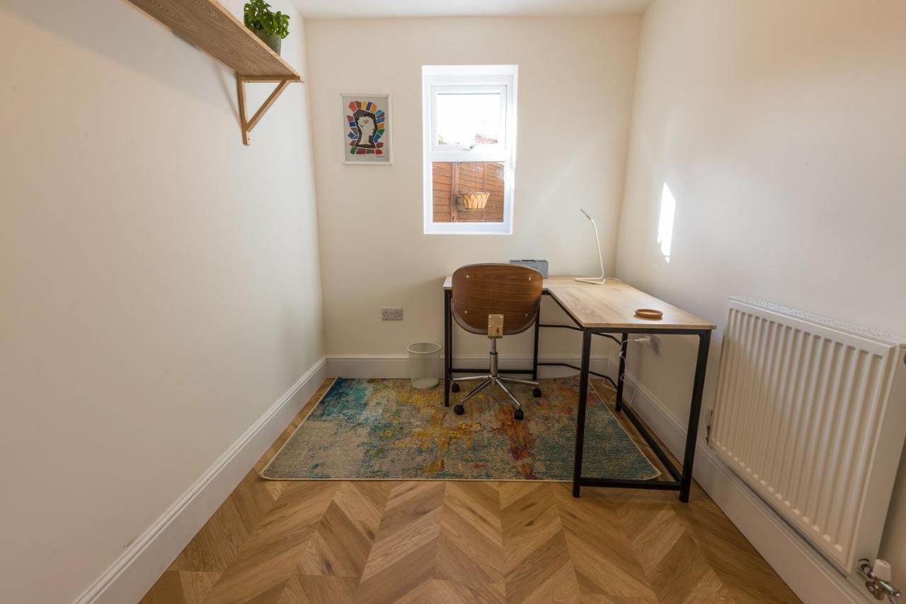 Amazing New 3 Double Bed House In Staple Hill! Apartment Bristol Ngoại thất bức ảnh